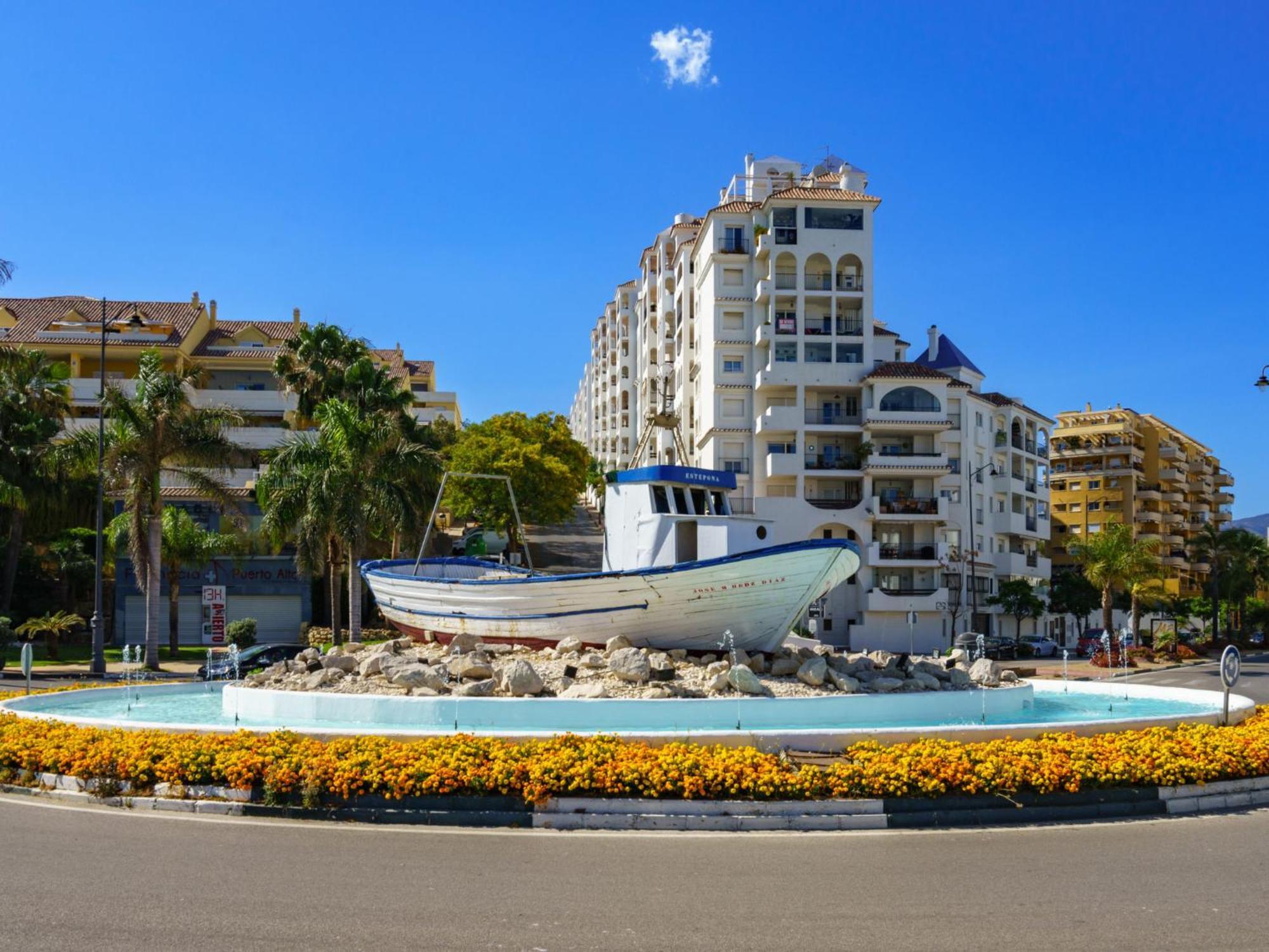 Apartment Plaza De Las Flores By Interhome Естепона Екстер'єр фото